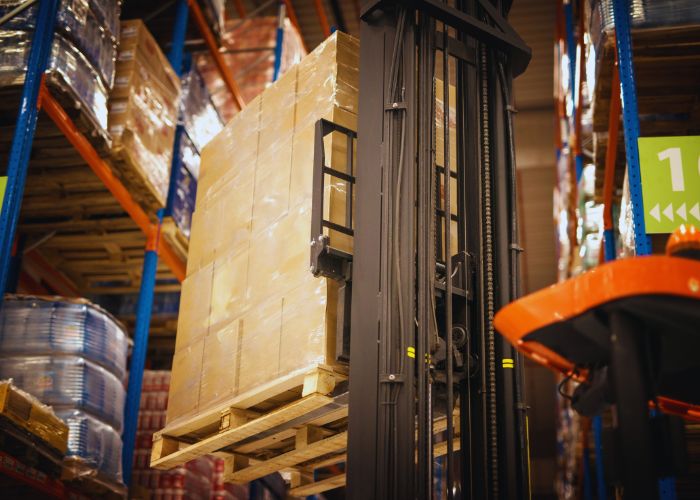stockage en hauteur sécurisez votre espace de travail